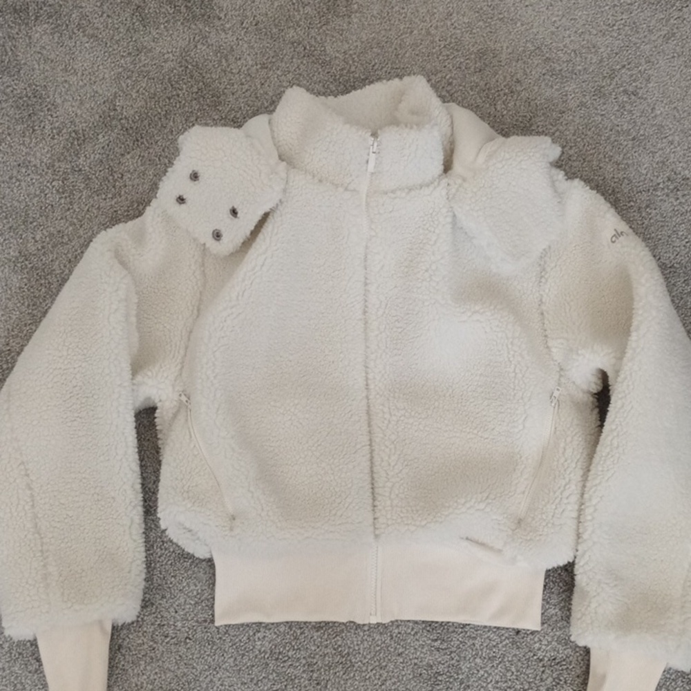 ALO Yoga Foxy Sherpa Jacket Ivory Size XS - Picture 2 of 12
